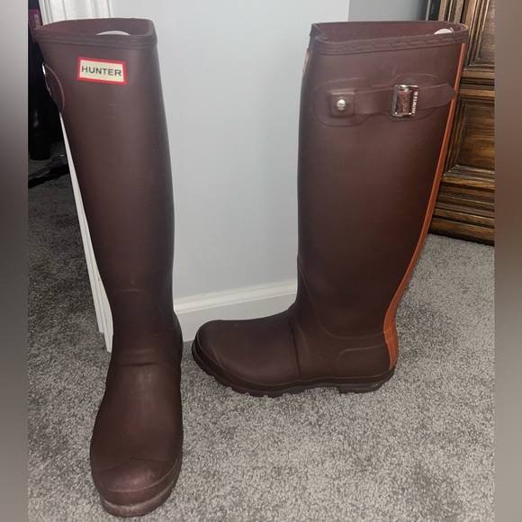 Hunter Brown and Orange Women's Winter Rain Boots - Picture 3 of 3